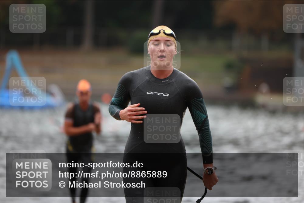 14.09.2025 - Stadtparktriathlon Michael Strokosch http://msf.ph/oto/8865889 14.09.2025 09:12:05 Schwimmen 452, 475 meine-sportfotos.de