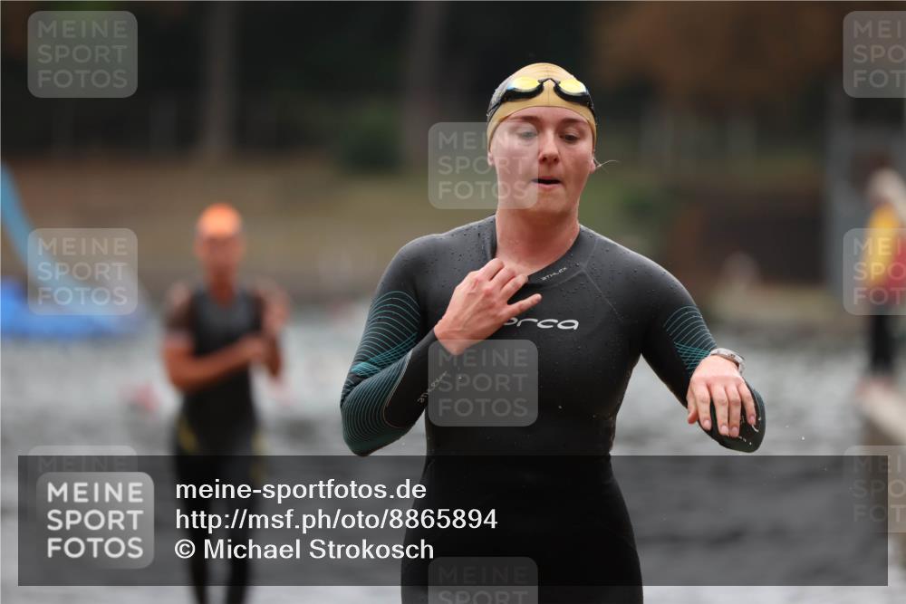 14.09.2025 - Stadtparktriathlon Michael Strokosch http://msf.ph/oto/8865894 14.09.2025 09:12:05 Schwimmen 452, 475 meine-sportfotos.de