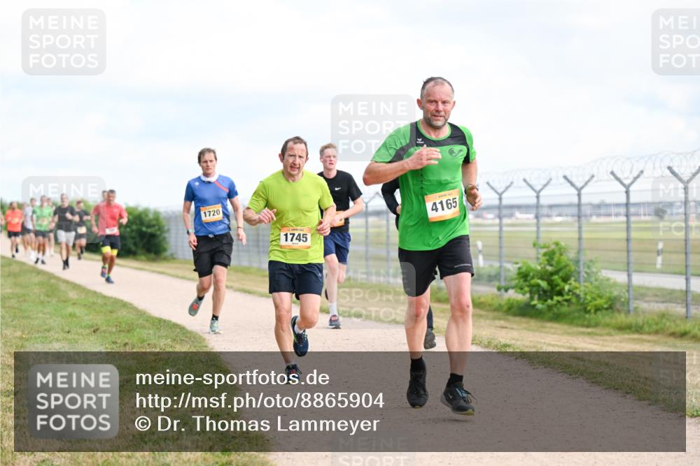 14.09.2025 - Airport Race Dr. Thomas Lammeyer http://msf.ph/oto/8865904 14.09.2025 12:06:26 Laufen 1720, 1745, 4165 meine-sportfotos.de