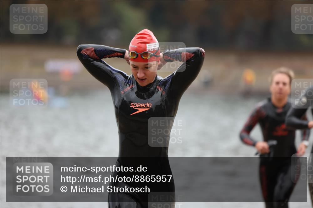 14.09.2025 - Stadtparktriathlon Michael Strokosch http://msf.ph/oto/8865957 14.09.2025 09:12:48 Schwimmen 463, 468, 474, 483, 494 meine-sportfotos.de