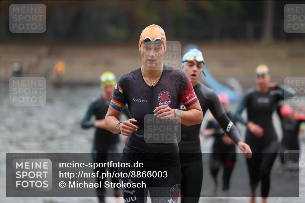 14.09.2025 - Stadtparktriathlon Michael Strokosch http://msf.ph/oto/8866003 14.09.2025 09:13:09 Schwimmen 454, 471, 472, 479, 481, 493, 502 meine-sportfotos.de