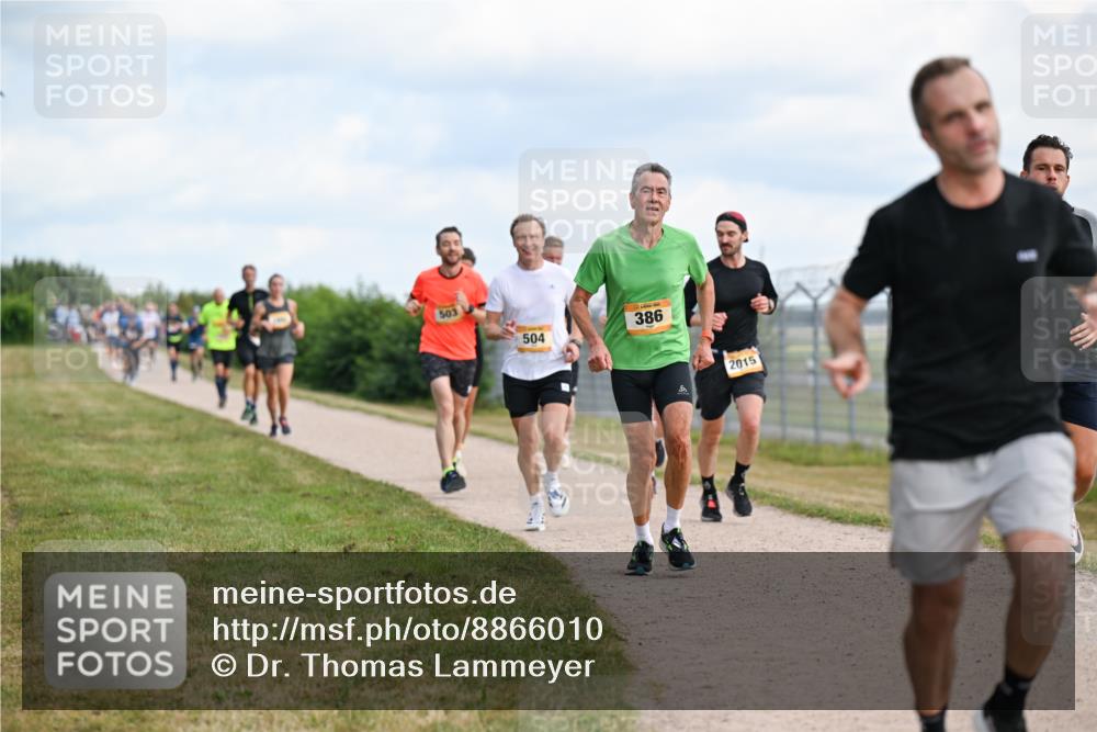 14.09.2025 - Airport Race Dr. Thomas Lammeyer http://msf.ph/oto/8866010 14.09.2025 12:06:35 Laufen 503, 386, 504, 2015 meine-sportfotos.de