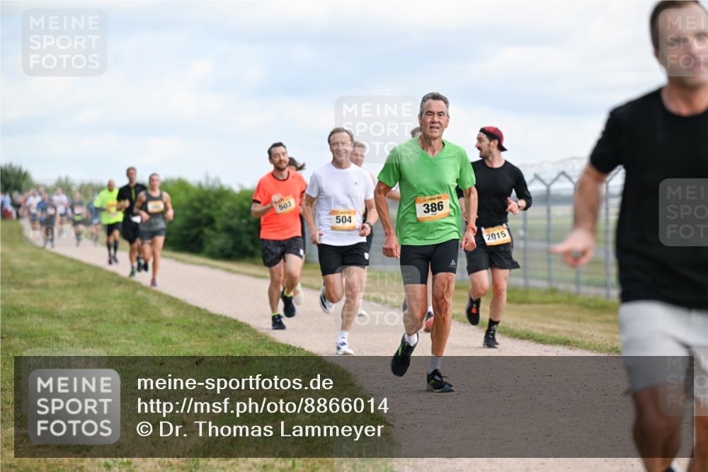 14.09.2025 - Airport Race Dr. Thomas Lammeyer http://msf.ph/oto/8866014 14.09.2025 12:06:36 Laufen 503, 504, 386, 2015 meine-sportfotos.de