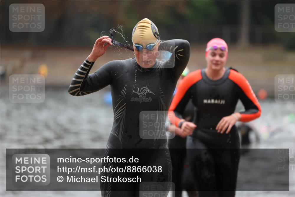 14.09.2025 - Stadtparktriathlon Michael Strokosch http://msf.ph/oto/8866038 14.09.2025 09:13:19 Schwimmen 471, 472, 479, 481 meine-sportfotos.de