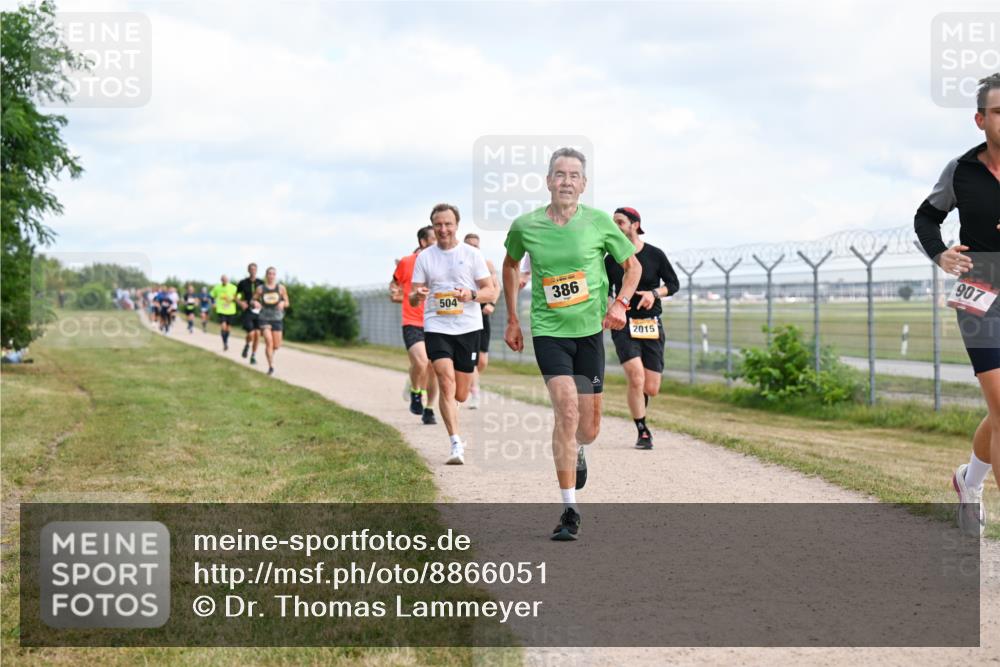 14.09.2025 - Airport Race Dr. Thomas Lammeyer http://msf.ph/oto/8866051 14.09.2025 12:06:37 Laufen 504, 386, 2015, 907 meine-sportfotos.de