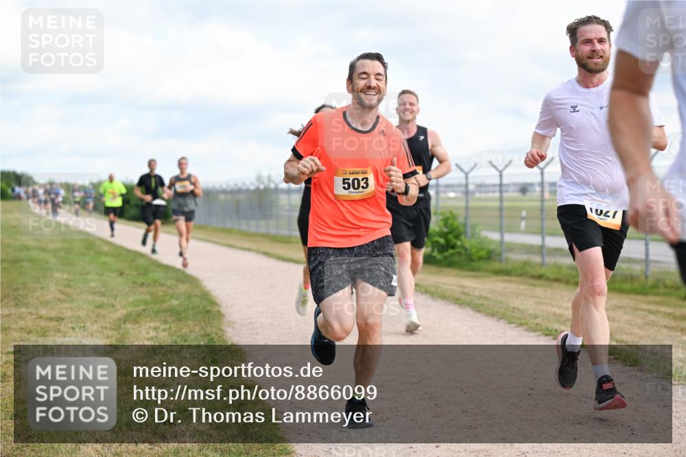 14.09.2025 - Airport Race Dr. Thomas Lammeyer http://msf.ph/oto/8866099 14.09.2025 12:06:41 Laufen 503 meine-sportfotos.de
