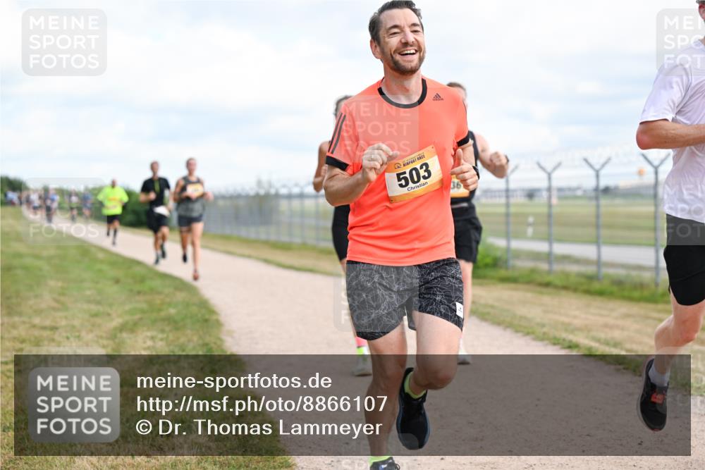 14.09.2025 - Airport Race Dr. Thomas Lammeyer http://msf.ph/oto/8866107 14.09.2025 12:06:41 Laufen 503 meine-sportfotos.de