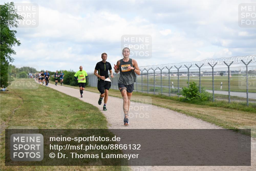 14.09.2025 - Airport Race Dr. Thomas Lammeyer http://msf.ph/oto/8866132 14.09.2025 12:06:44 Laufen 189 meine-sportfotos.de