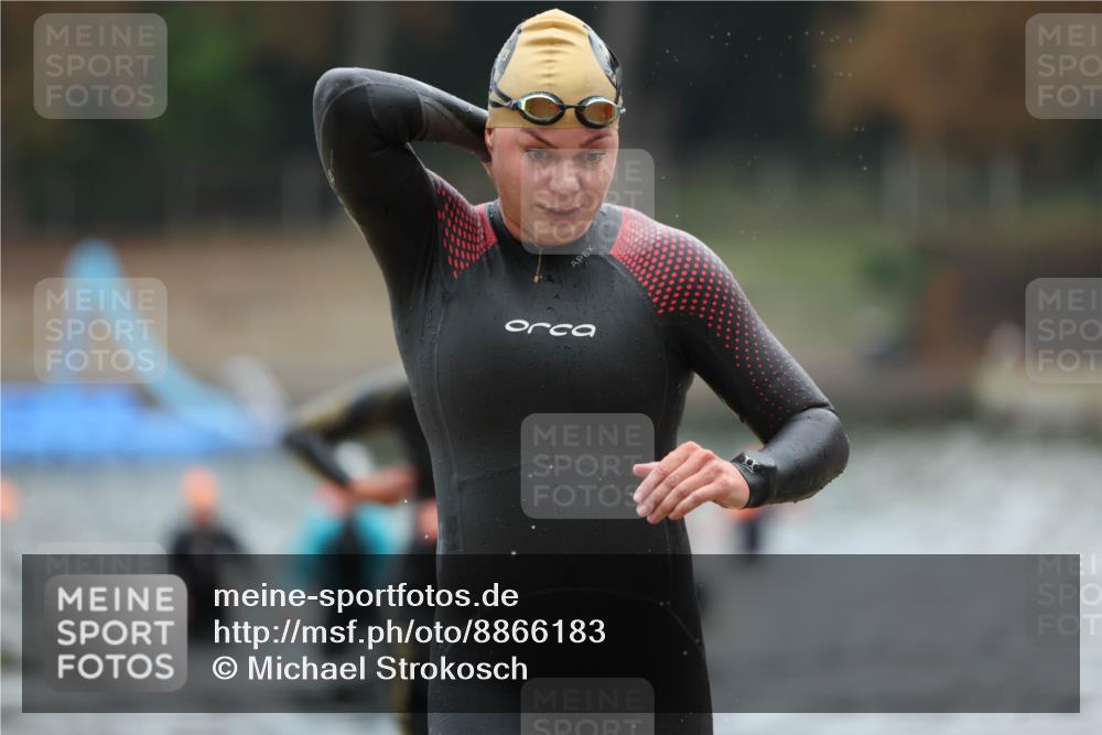 14.09.2025 - Stadtparktriathlon Michael Strokosch http://msf.ph/oto/8866183 14.09.2025 09:14:22 Schwimmen 469, 500, 506 meine-sportfotos.de