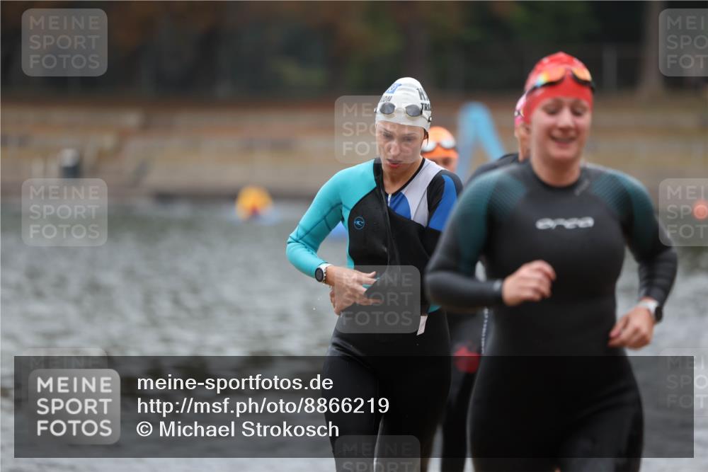 14.09.2025 - Stadtparktriathlon Michael Strokosch http://msf.ph/oto/8866219 14.09.2025 09:14:34 Schwimmen 445, 447, 448, 450, 458, 477 meine-sportfotos.de