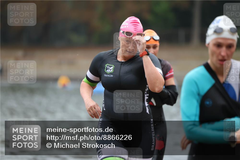 14.09.2025 - Stadtparktriathlon Michael Strokosch http://msf.ph/oto/8866226 14.09.2025 09:14:36 Schwimmen 445, 447, 448, 450, 458, 477 meine-sportfotos.de