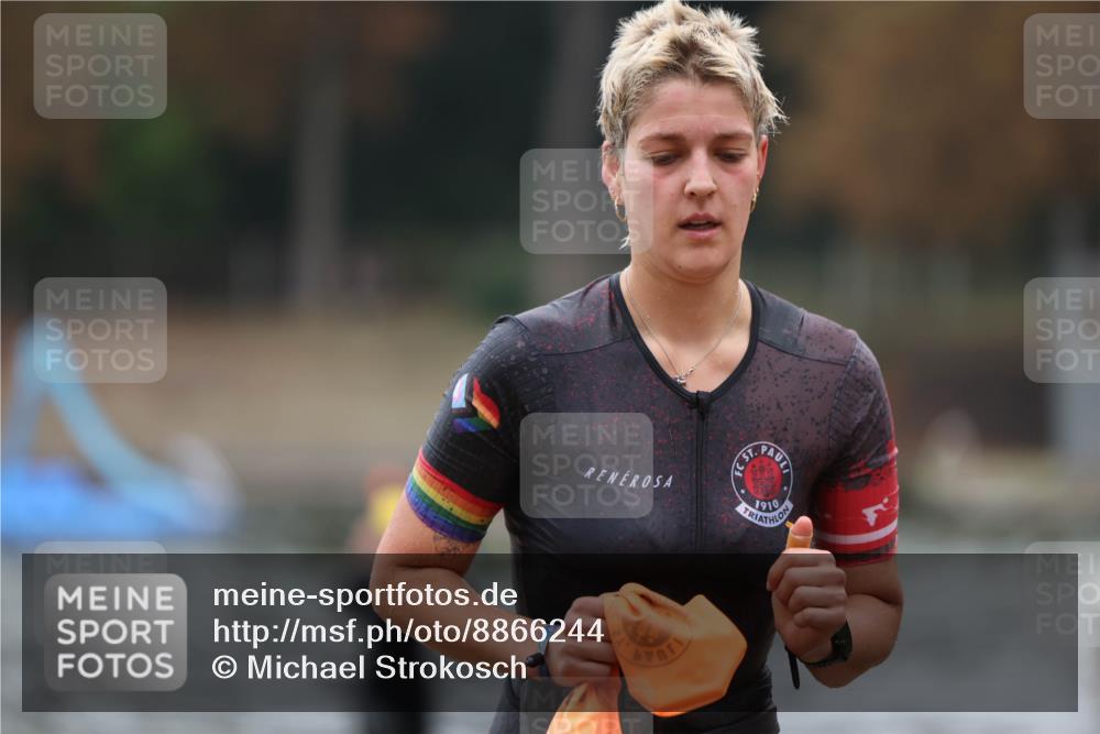 14.09.2025 - Stadtparktriathlon Michael Strokosch http://msf.ph/oto/8866244 14.09.2025 09:14:45 Schwimmen 447, 505 meine-sportfotos.de