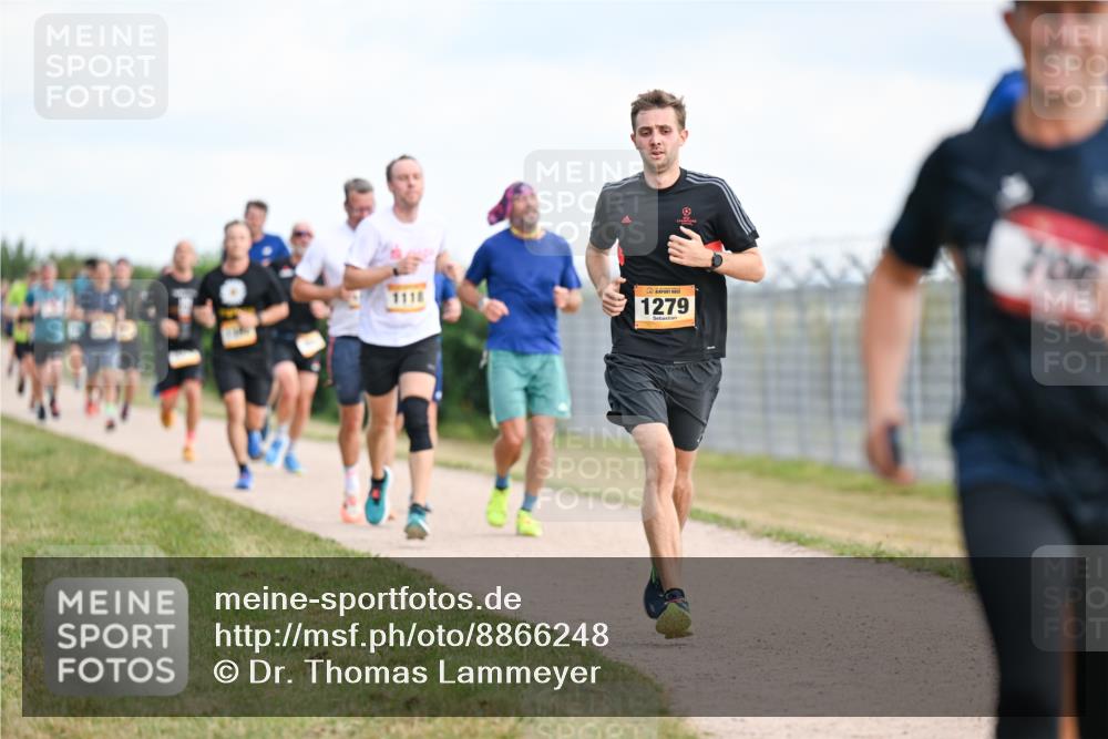 14.09.2025 - Airport Race Dr. Thomas Lammeyer http://msf.ph/oto/8866248 14.09.2025 12:06:58 Laufen 1279, 706 meine-sportfotos.de