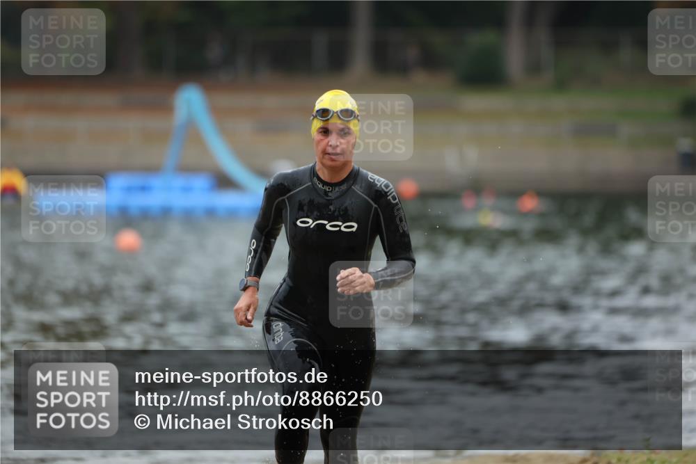 14.09.2025 - Stadtparktriathlon Michael Strokosch http://msf.ph/oto/8866250 14.09.2025 09:14:50 Schwimmen 505 meine-sportfotos.de