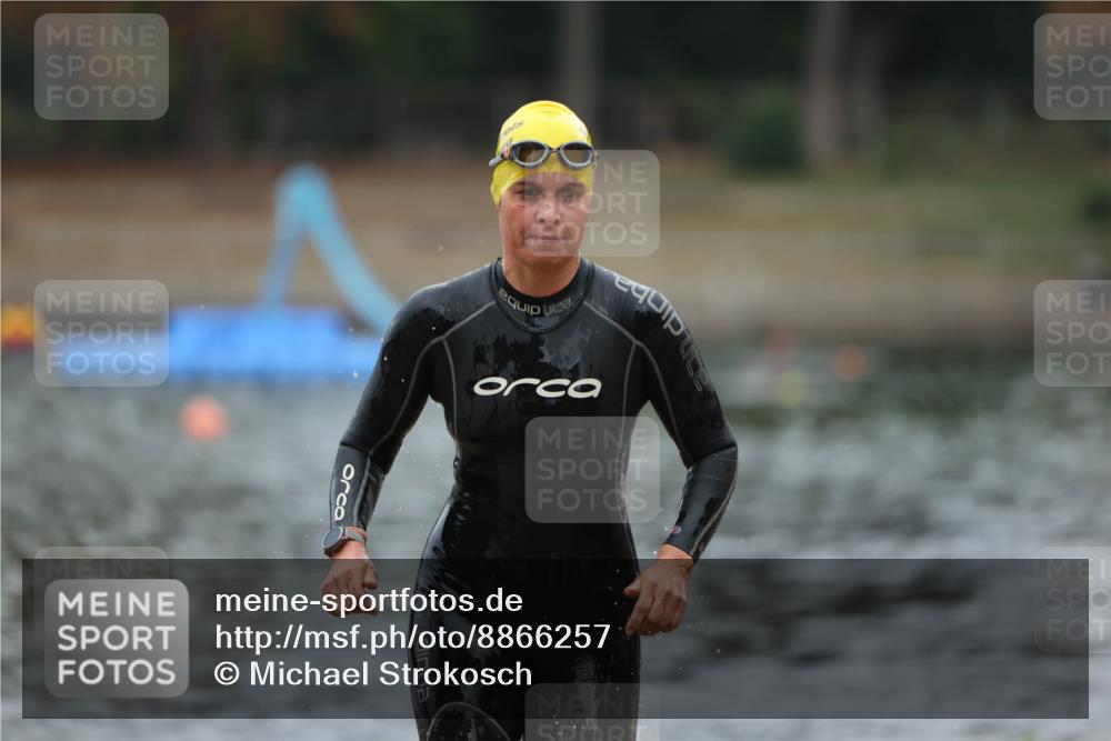 14.09.2025 - Stadtparktriathlon Michael Strokosch http://msf.ph/oto/8866257 14.09.2025 09:14:50 Schwimmen 505 meine-sportfotos.de