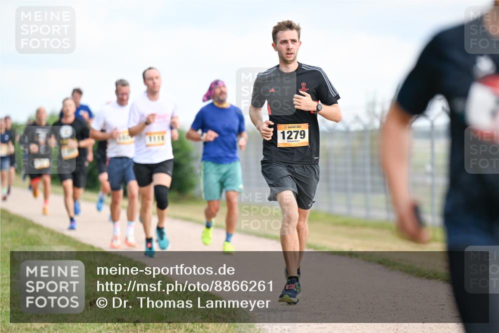 14.09.2025 - Airport Race Dr. Thomas Lammeyer http://msf.ph/oto/8866261 14.09.2025 12:06:59 Laufen 1279 meine-sportfotos.de