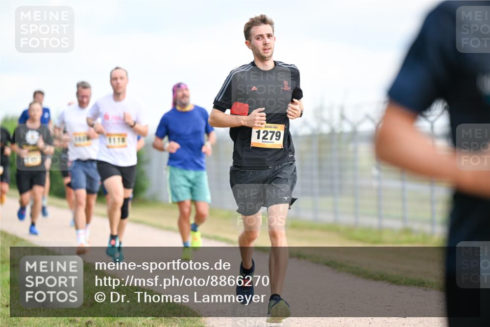 14.09.2025 - Airport Race Dr. Thomas Lammeyer http://msf.ph/oto/8866270 14.09.2025 12:06:59 Laufen 1279 meine-sportfotos.de