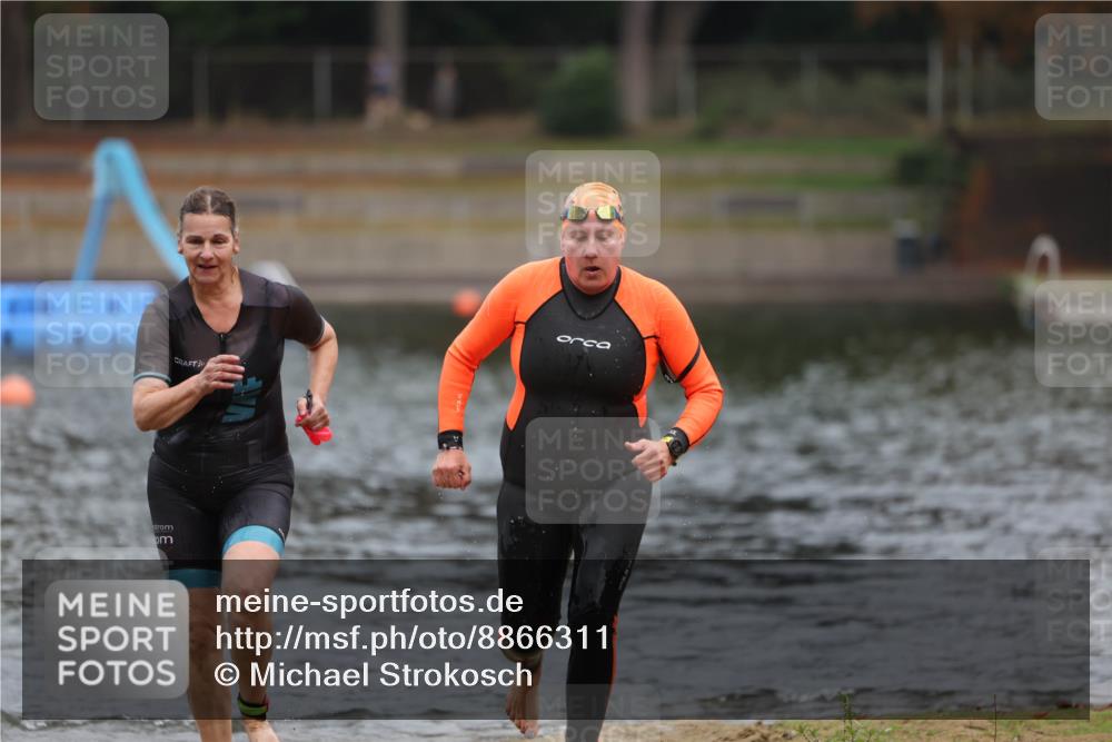 14.09.2025 - Stadtparktriathlon Michael Strokosch http://msf.ph/oto/8866311 14.09.2025 09:16:37 Schwimmen 440, 504 meine-sportfotos.de