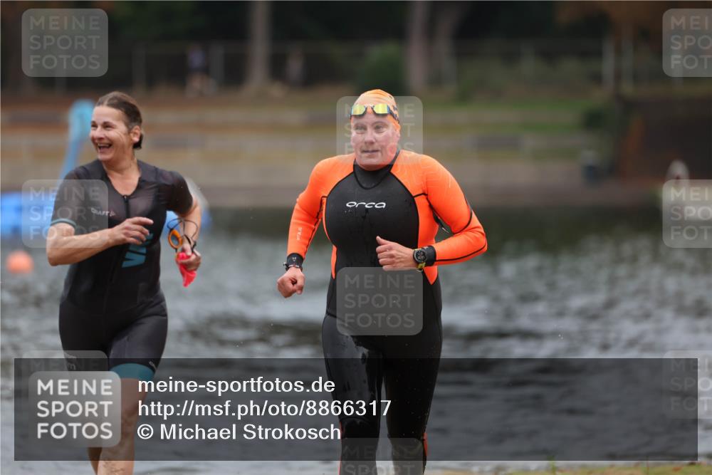 14.09.2025 - Stadtparktriathlon Michael Strokosch http://msf.ph/oto/8866317 14.09.2025 09:16:37 Schwimmen 440, 504 meine-sportfotos.de