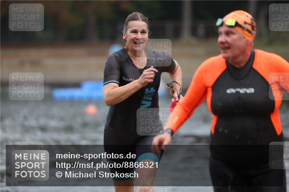 14.09.2025 - Stadtparktriathlon Michael Strokosch http://msf.ph/oto/8866321 14.09.2025 09:16:39 Schwimmen 440, 504 meine-sportfotos.de