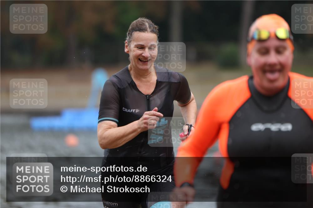 14.09.2025 - Stadtparktriathlon Michael Strokosch http://msf.ph/oto/8866324 14.09.2025 09:16:40 Schwimmen 440, 504 meine-sportfotos.de