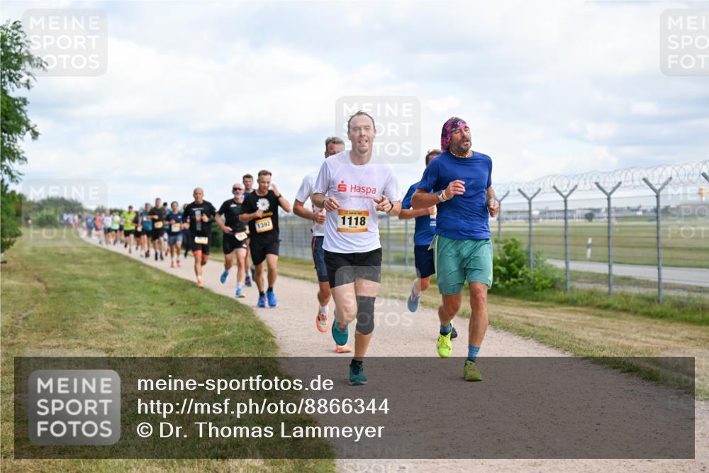 14.09.2025 - Airport Race Dr. Thomas Lammeyer http://msf.ph/oto/8866344 14.09.2025 12:07:05 Laufen 1392, 1118 meine-sportfotos.de