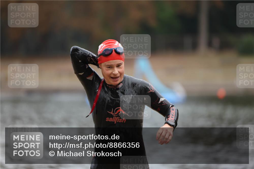 14.09.2025 - Stadtparktriathlon Michael Strokosch http://msf.ph/oto/8866356 14.09.2025 09:17:03 Schwimmen 465 meine-sportfotos.de