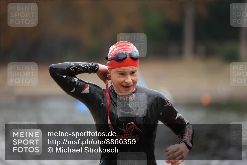 14.09.2025 - Stadtparktriathlon Michael Strokosch http://msf.ph/oto/8866359 14.09.2025 09:17:04 Schwimmen 465 meine-sportfotos.de
