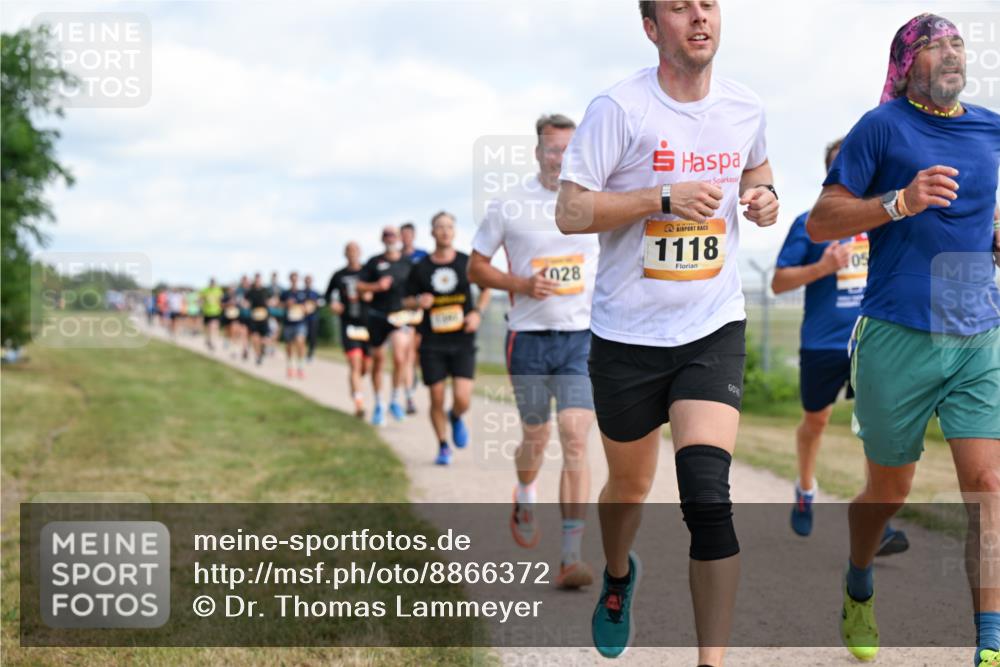 14.09.2025 - Airport Race Dr. Thomas Lammeyer http://msf.ph/oto/8866372 14.09.2025 12:07:06 Laufen 028, 1118, 05 meine-sportfotos.de