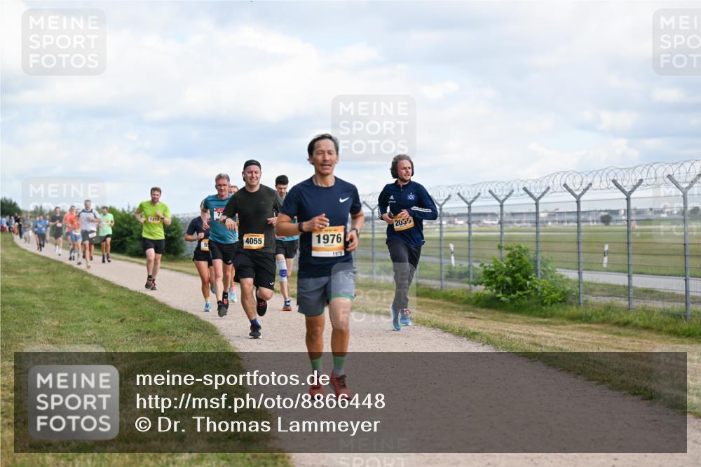 14.09.2025 - Airport Race Dr. Thomas Lammeyer http://msf.ph/oto/8866448 14.09.2025 12:07:12 Laufen 1255, 4055, 1976, 55, 1976, 2039 meine-sportfotos.de