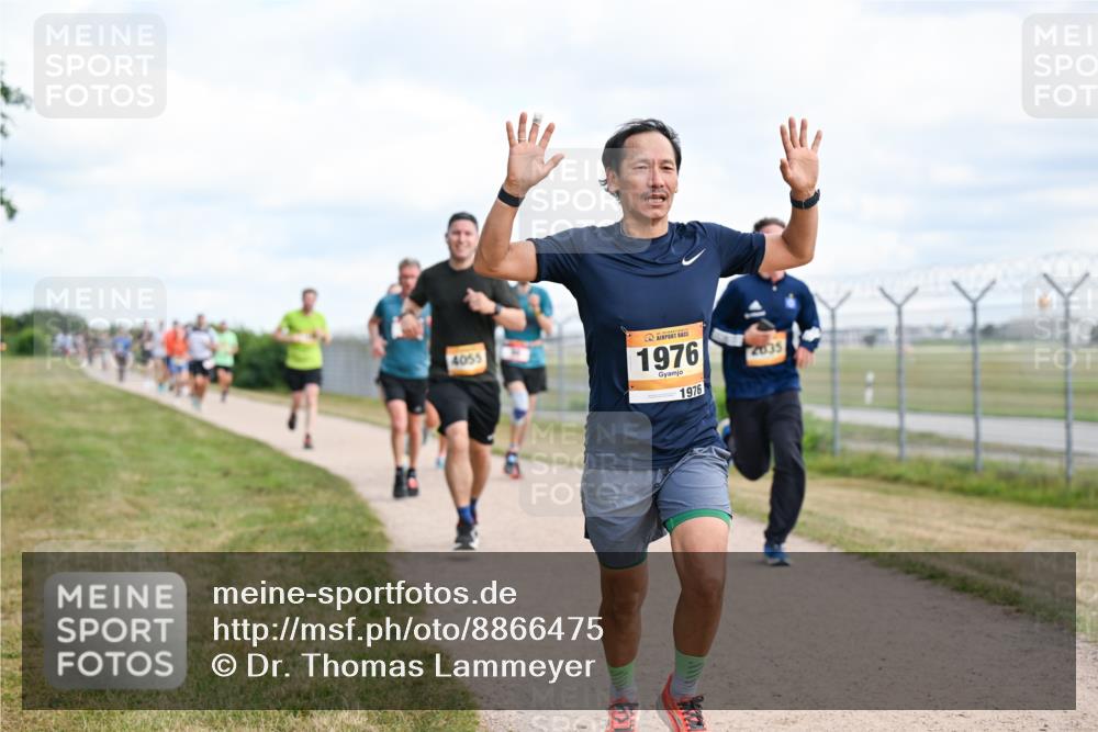 14.09.2025 - Airport Race Dr. Thomas Lammeyer http://msf.ph/oto/8866475 14.09.2025 12:07:13 Laufen 4055, 1976, 1976, 2035 meine-sportfotos.de