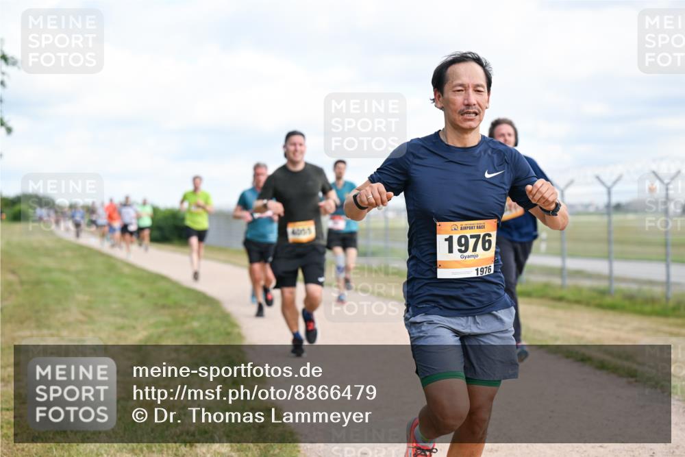 14.09.2025 - Airport Race Dr. Thomas Lammeyer http://msf.ph/oto/8866479 14.09.2025 12:07:13 Laufen 1976, 1976 meine-sportfotos.de