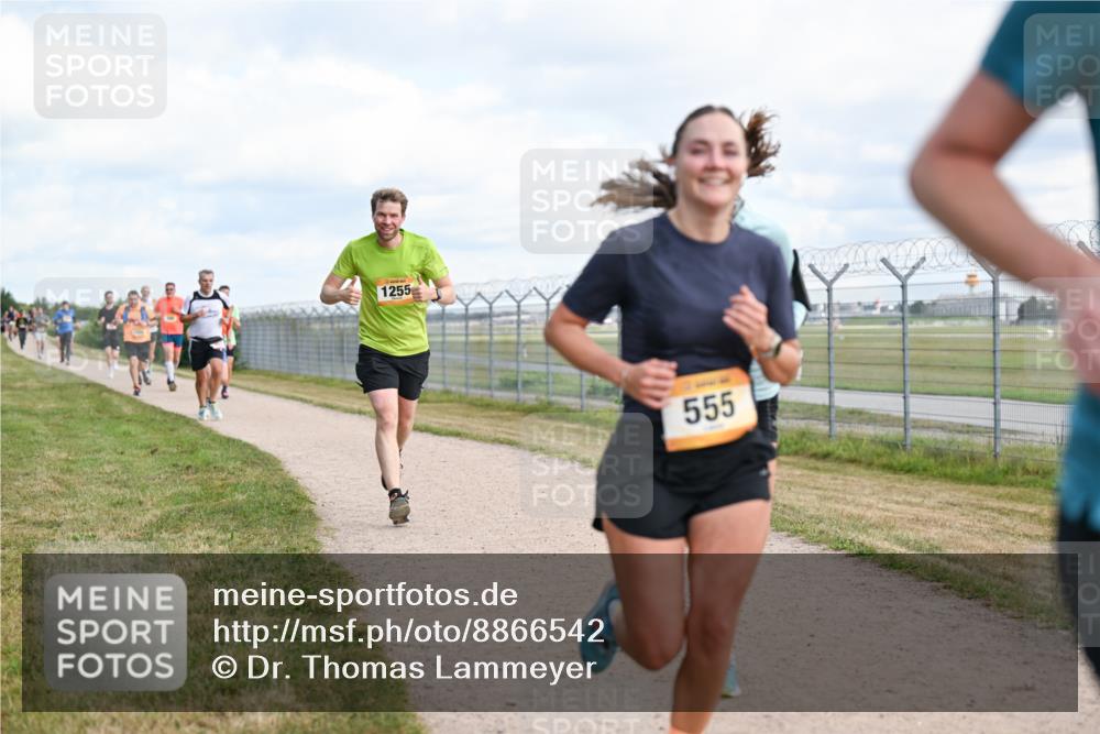 14.09.2025 - Airport Race Dr. Thomas Lammeyer http://msf.ph/oto/8866542 14.09.2025 12:07:17 Laufen 1255, 555 meine-sportfotos.de