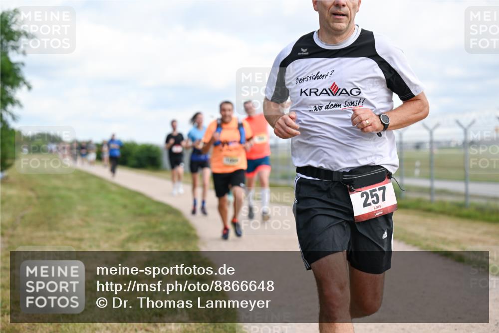 14.09.2025 - Airport Race Dr. Thomas Lammeyer http://msf.ph/oto/8866648 14.09.2025 12:07:24 Laufen 257 meine-sportfotos.de
