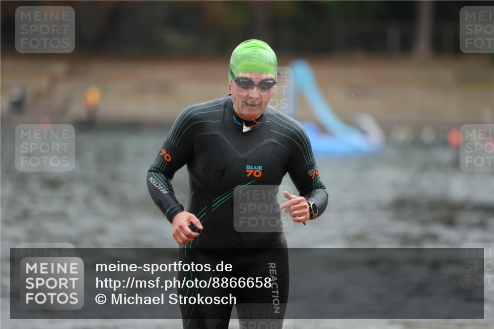14.09.2025 - Stadtparktriathlon Michael Strokosch http://msf.ph/oto/8866658 14.09.2025 09:45:57 Schwimmen 533 meine-sportfotos.de