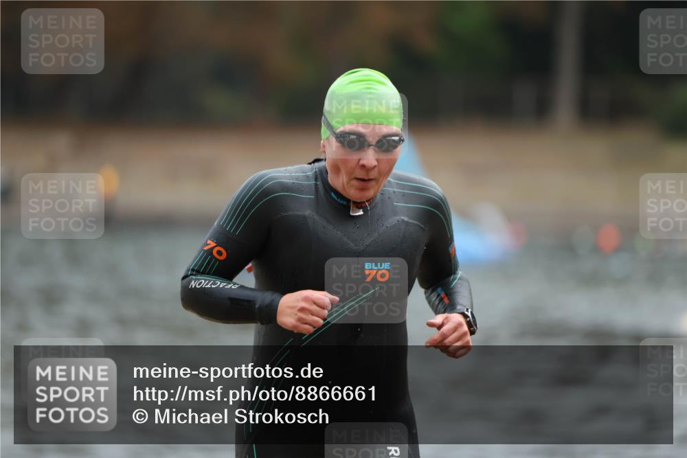 14.09.2025 - Stadtparktriathlon Michael Strokosch http://msf.ph/oto/8866661 14.09.2025 09:45:58 Schwimmen 533 meine-sportfotos.de