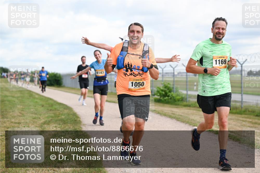 14.09.2025 - Airport Race Dr. Thomas Lammeyer http://msf.ph/oto/8866676 14.09.2025 12:07:25 Laufen 4143, 1050, 1169 meine-sportfotos.de