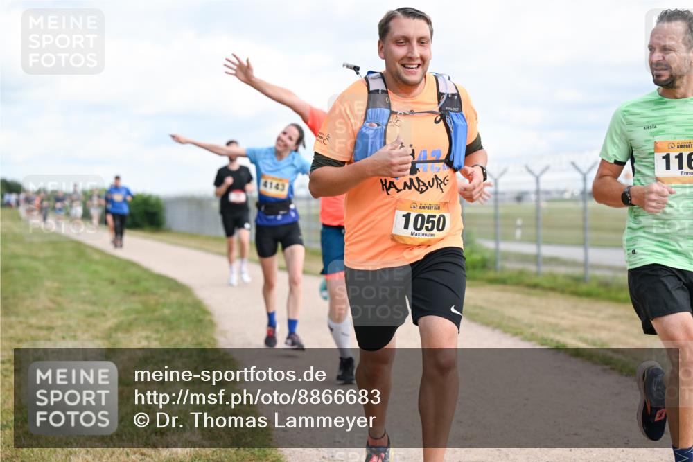 14.09.2025 - Airport Race Dr. Thomas Lammeyer http://msf.ph/oto/8866683 14.09.2025 12:07:26 Laufen 1050, 116 meine-sportfotos.de
