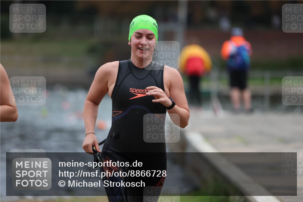 14.09.2025 - Stadtparktriathlon Michael Strokosch http://msf.ph/oto/8866728 14.09.2025 09:46:34 Schwimmen 511, 596, 620 meine-sportfotos.de