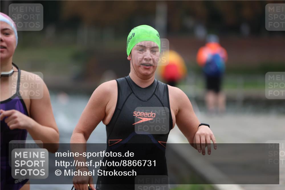 14.09.2025 - Stadtparktriathlon Michael Strokosch http://msf.ph/oto/8866731 14.09.2025 09:46:34 Schwimmen 511, 596, 620 meine-sportfotos.de