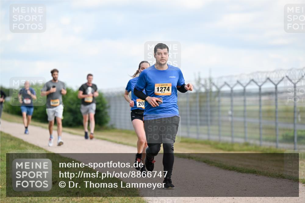 14.09.2025 - Airport Race Dr. Thomas Lammeyer http://msf.ph/oto/8866747 14.09.2025 12:07:31 Laufen 20, 1274 meine-sportfotos.de