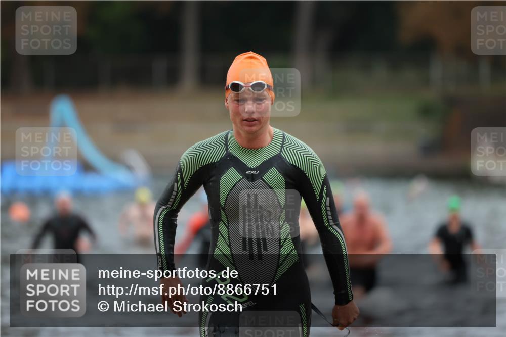 14.09.2025 - Stadtparktriathlon Michael Strokosch http://msf.ph/oto/8866751 14.09.2025 09:46:58 Schwimmen 523, 524, 563, 583, 584 meine-sportfotos.de