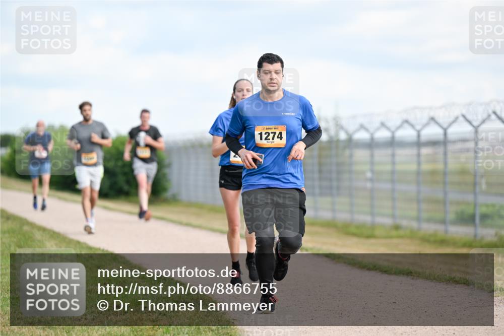14.09.2025 - Airport Race Dr. Thomas Lammeyer http://msf.ph/oto/8866755 14.09.2025 12:07:31 Laufen 1274 meine-sportfotos.de