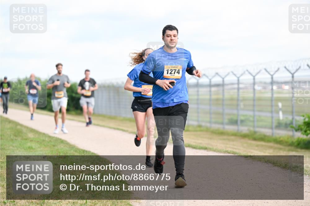 14.09.2025 - Airport Race Dr. Thomas Lammeyer http://msf.ph/oto/8866775 14.09.2025 12:07:32 Laufen 1274 meine-sportfotos.de