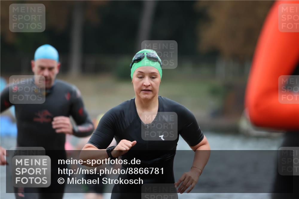 14.09.2025 - Stadtparktriathlon Michael Strokosch http://msf.ph/oto/8866781 14.09.2025 09:47:11 Schwimmen 524, 570, 583, 584, 597, 598 meine-sportfotos.de