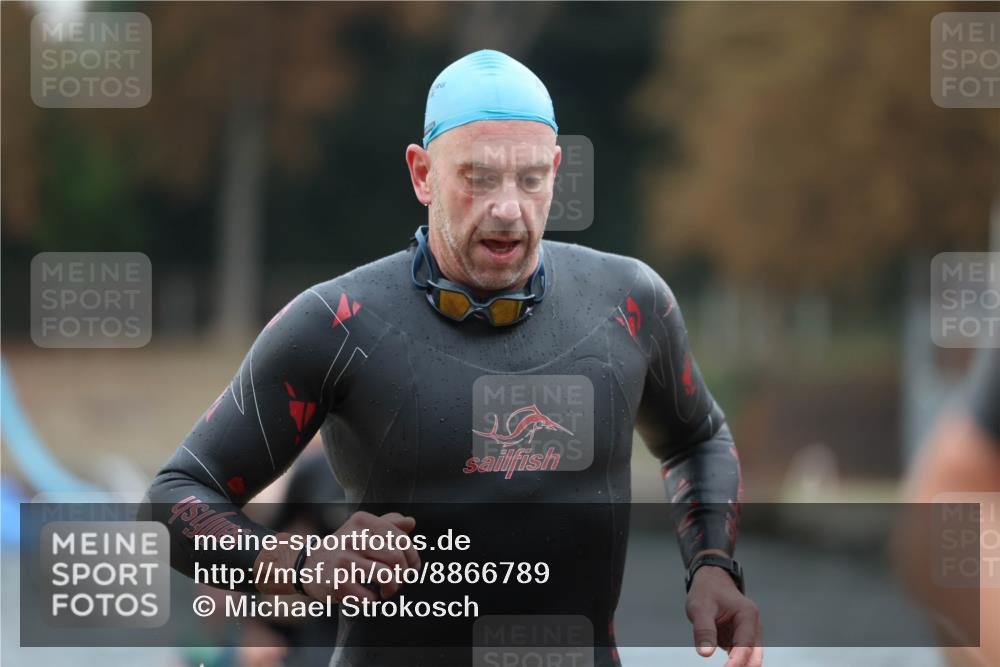 14.09.2025 - Stadtparktriathlon Michael Strokosch http://msf.ph/oto/8866789 14.09.2025 09:47:13 Schwimmen 524, 570, 597, 598 meine-sportfotos.de