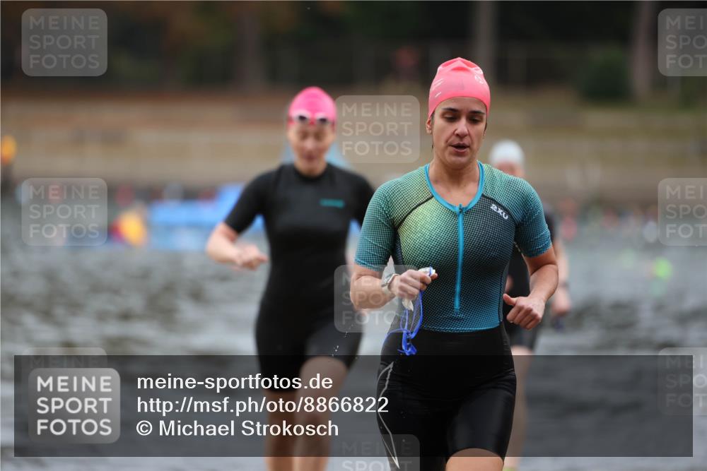 14.09.2025 - Stadtparktriathlon Michael Strokosch http://msf.ph/oto/8866822 14.09.2025 09:47:29 Schwimmen 509, 526, 541 meine-sportfotos.de