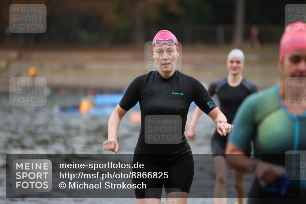14.09.2025 - Stadtparktriathlon Michael Strokosch http://msf.ph/oto/8866825 14.09.2025 09:47:30 Schwimmen 509, 526, 541 meine-sportfotos.de