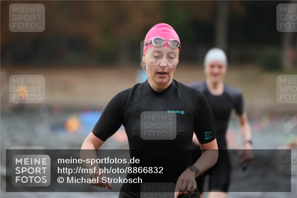 14.09.2025 - Stadtparktriathlon Michael Strokosch http://msf.ph/oto/8866832 14.09.2025 09:47:31 Schwimmen 509, 526, 541 meine-sportfotos.de