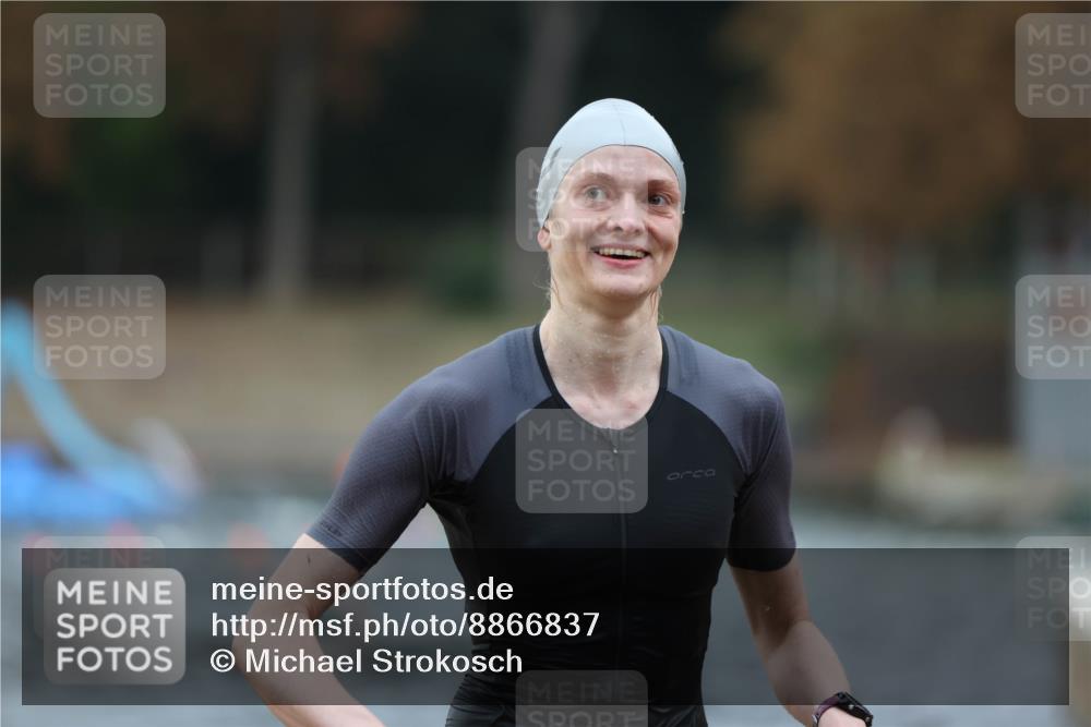 14.09.2025 - Stadtparktriathlon Michael Strokosch http://msf.ph/oto/8866837 14.09.2025 09:47:33 Schwimmen 509, 526, 541 meine-sportfotos.de